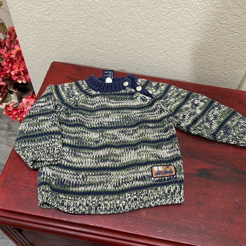 Cute Oshkosh boy sweater